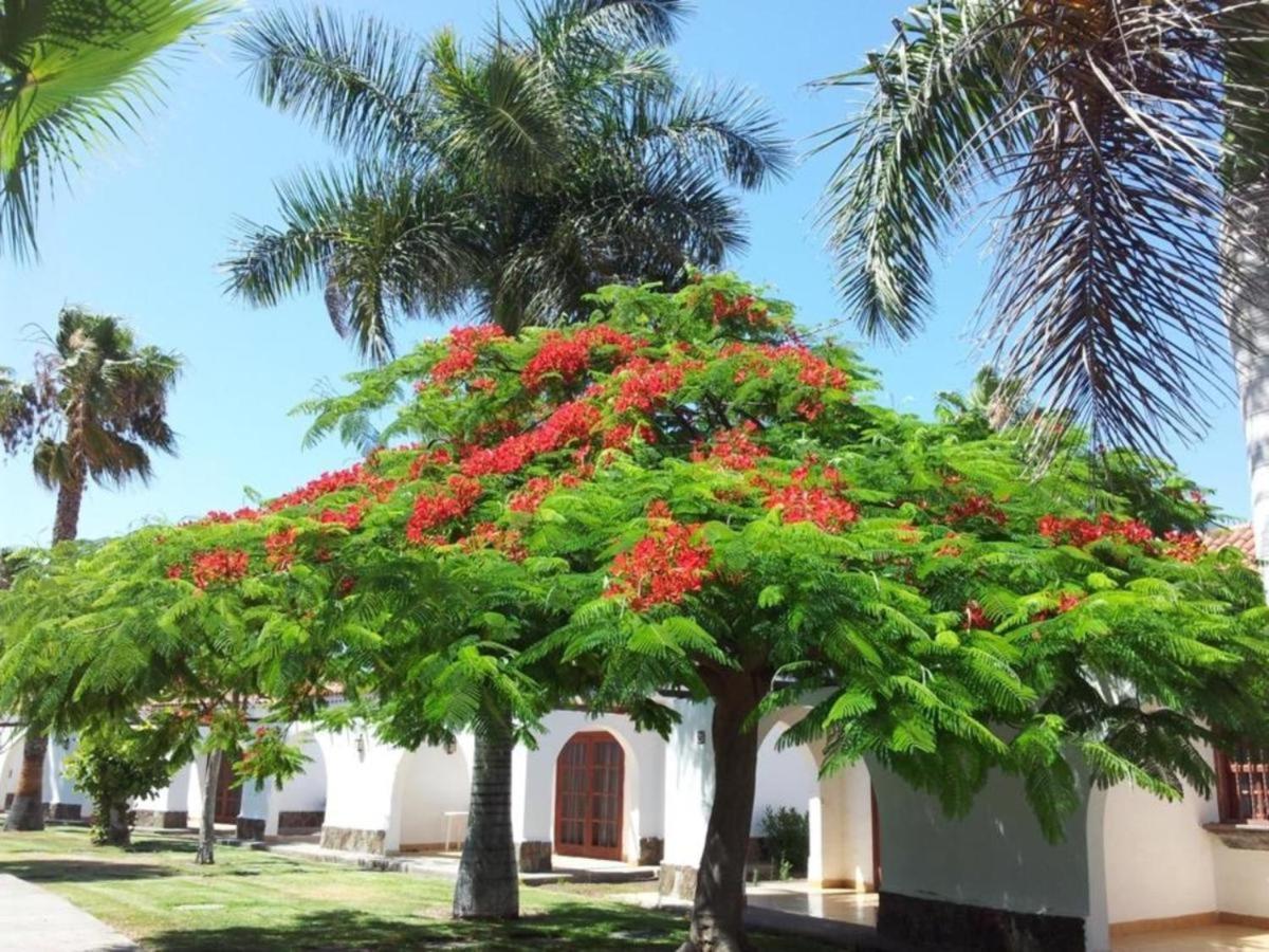 Parque Golf Bungalow San Bartolomé Exterior photo